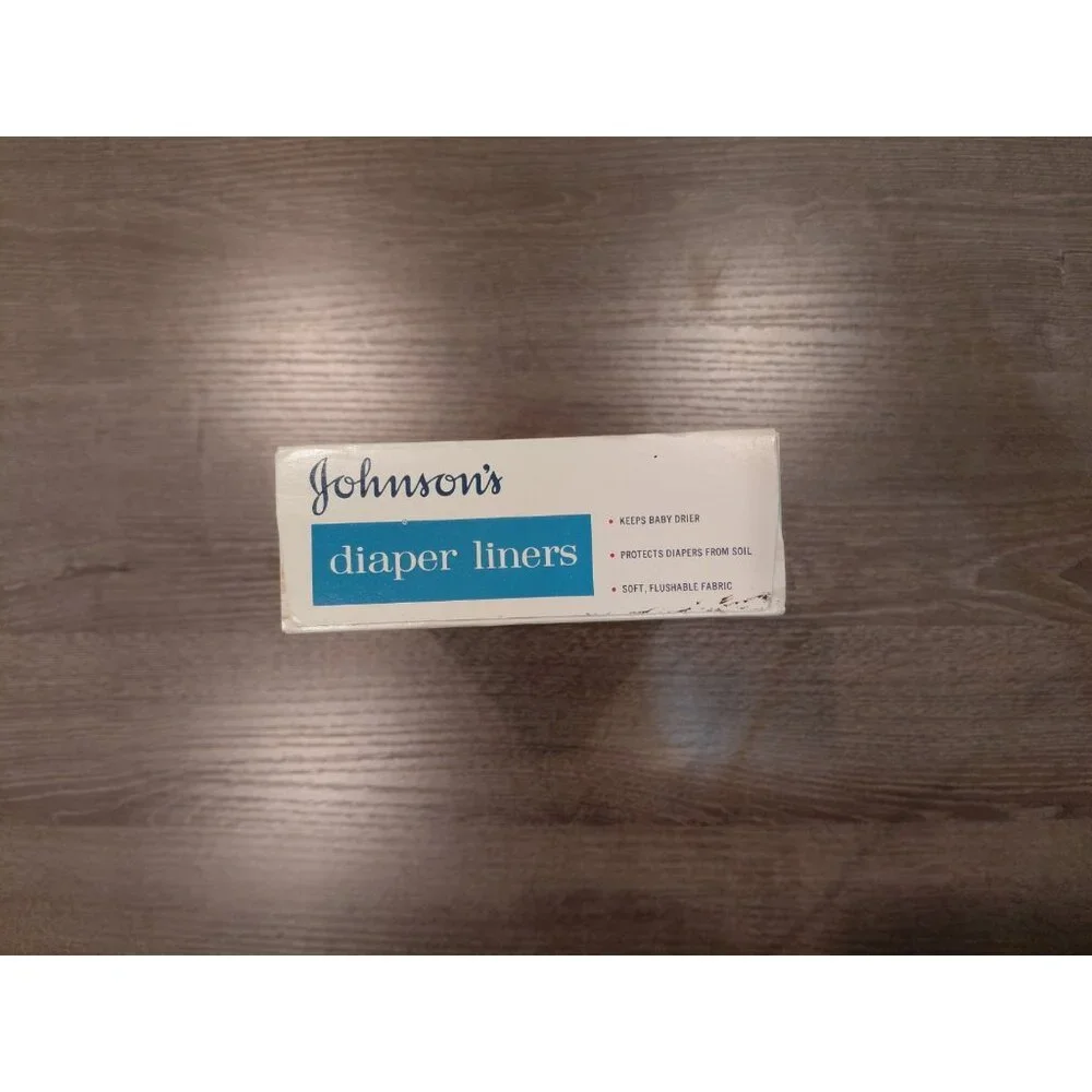 Vintage‎ 70s Johnson's Diaper Liners 60 Count Box Sealed Discontinued Deadstock